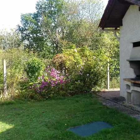 Maison De Charme Proche Centre Avec Jardin, 2 Chambres, Terrasse Et Tout Inclus - Fr-1-616-203 * Брантом